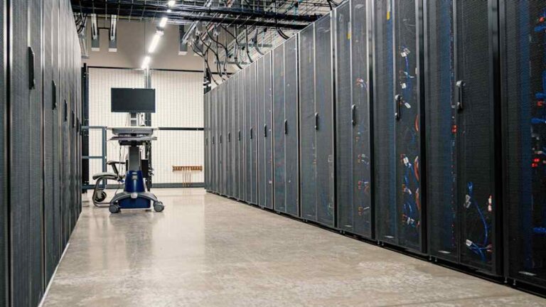 Website Uptime Explained: What to Look For in a Reliable Host