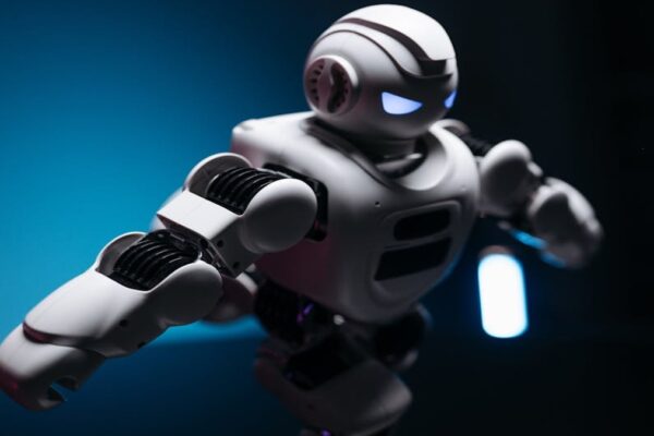 AI Automation vs. RPA: Understanding the Key Differences and Synergies