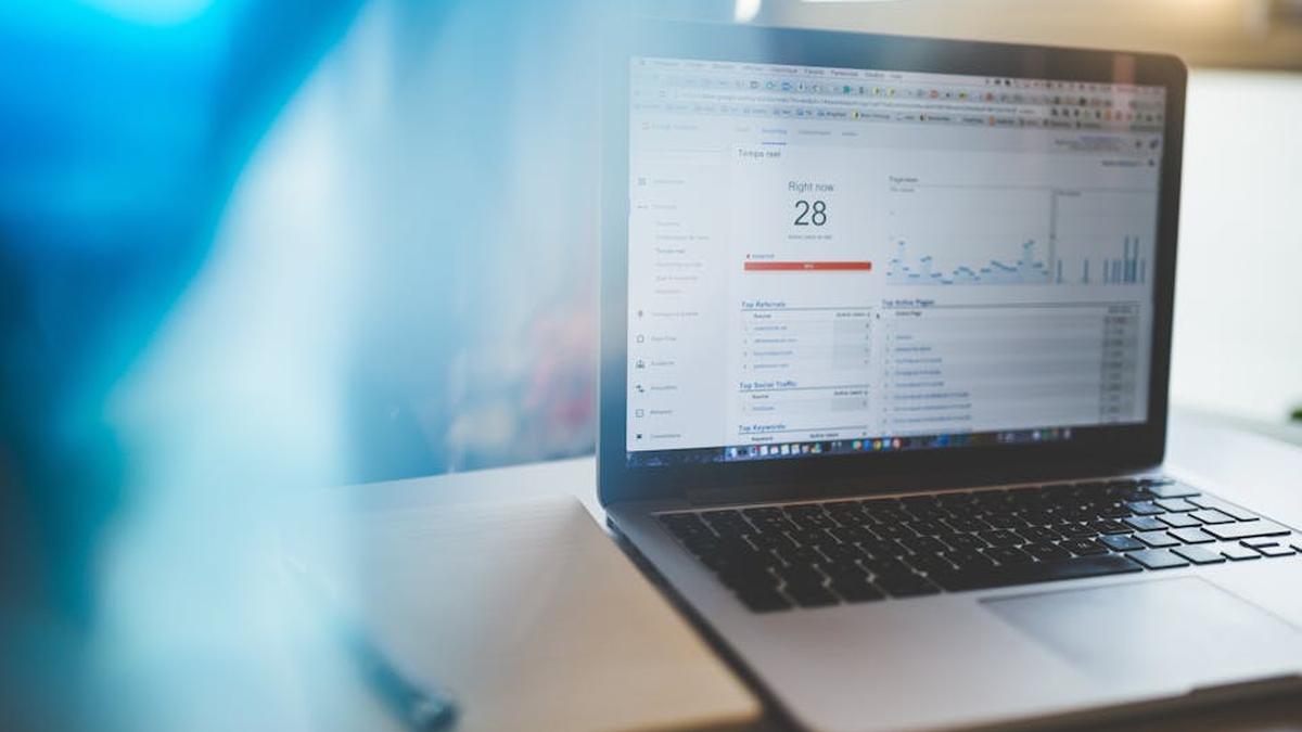 Adobe Creative Cloud vs. Affinity Suite: A Cost-Benefit Analysis for US Designers. - Featured Image