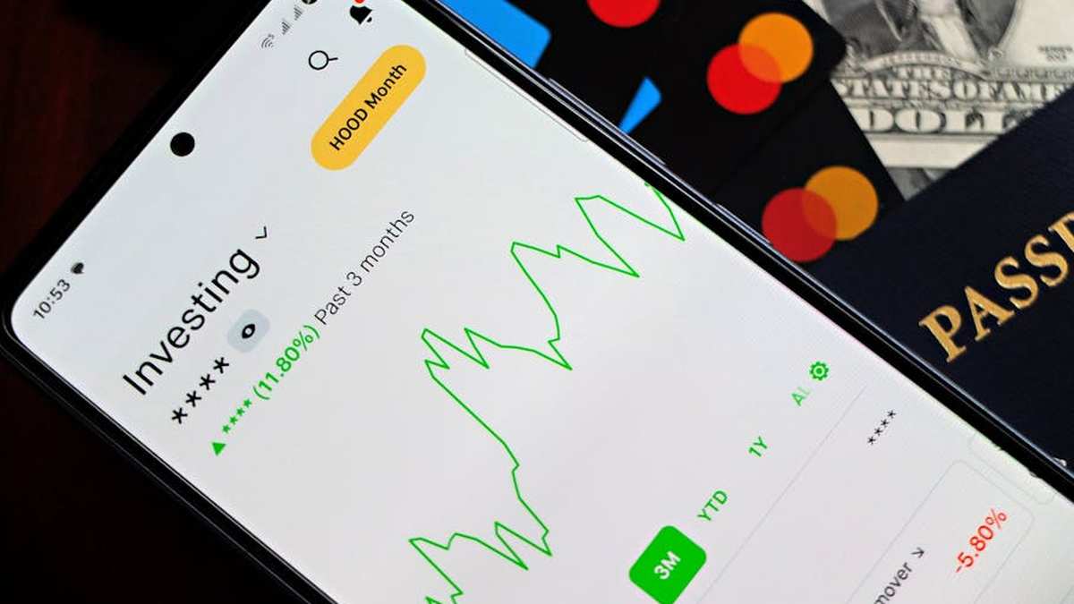 Building a diversified portfolio of private credit investments for enhanced yield. - Featured Image