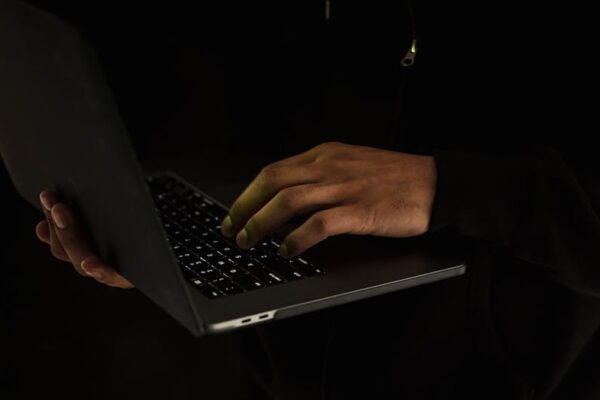 Cybersecurity Best Practices for US Remote Teams Managing Sensitive Client Data Across Global Networks - Featured Image