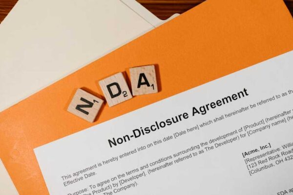 Drafting an effective cease and desist letter for trademark infringement against a US competitor. - Featured Image