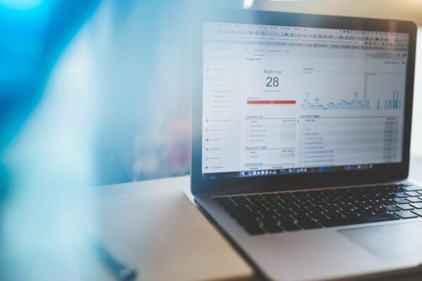 Dropbox Business vs. Google Drive Enterprise: Cloud Storage Solutions for US Firms. - Featured Image