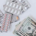 How a high deductible on commercial auto insurance impacts fleet management cost savings for a delivery company. - Featured Image