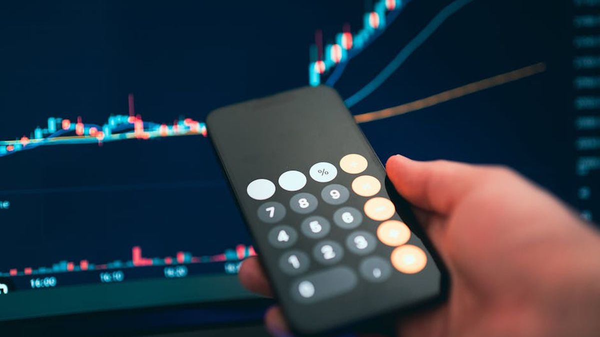 Implementing a factor investing approach (value, momentum, quality) for your equity portfolio. - Featured Image