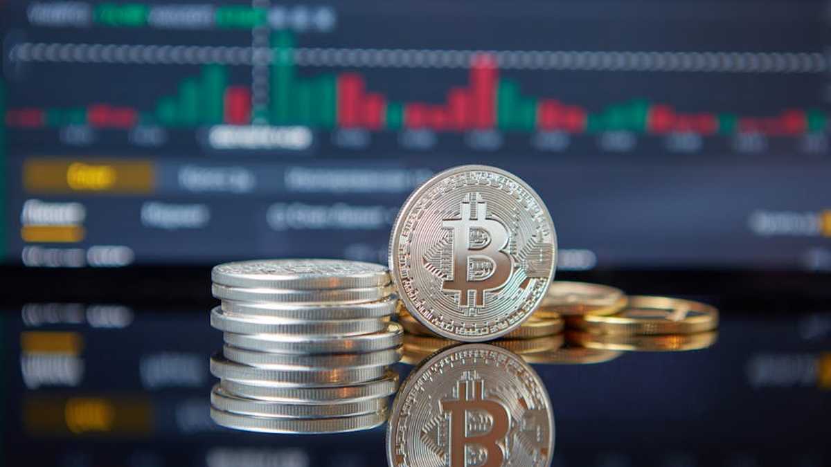 Implementing a strategic asset rebalancing framework for leveraging fluctuating business profits into a diversified personal investment portfolio for US entrepreneurs. - Featured Image