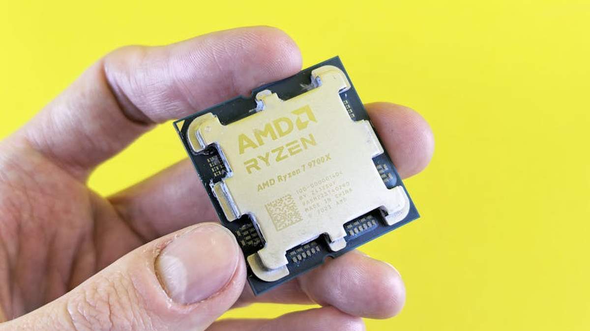 Intel NUC vs. AMD Ryzen Mini PCs: Benchmarking Power Efficiency and Gaming Capability for Compact Desktops - Featured Image