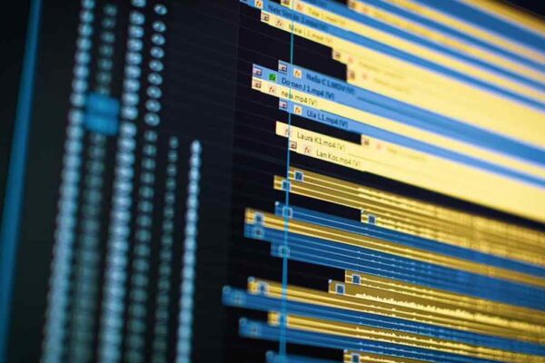 Microsoft 365 Business Premium: Unlocking Productivity for US Hybrid Workforces. - Featured Image