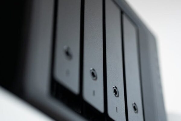 NAS Devices for Home Media Servers: Plex Compatibility and Drive Redundancy - Featured Image