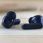 Noise-Cancelling Earbuds for Commuters: Comfort, Battery Life, and ANC Performance - Featured Image