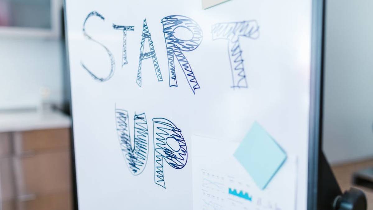 Optimizing SaaS Pricing Tiers for USA Market Entry: Strategies for Early-Stage Startups - Featured Image