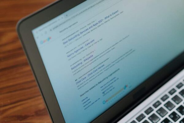 Optimizing your Google My Business profile for a service-based remote business in the USA. - Featured Image