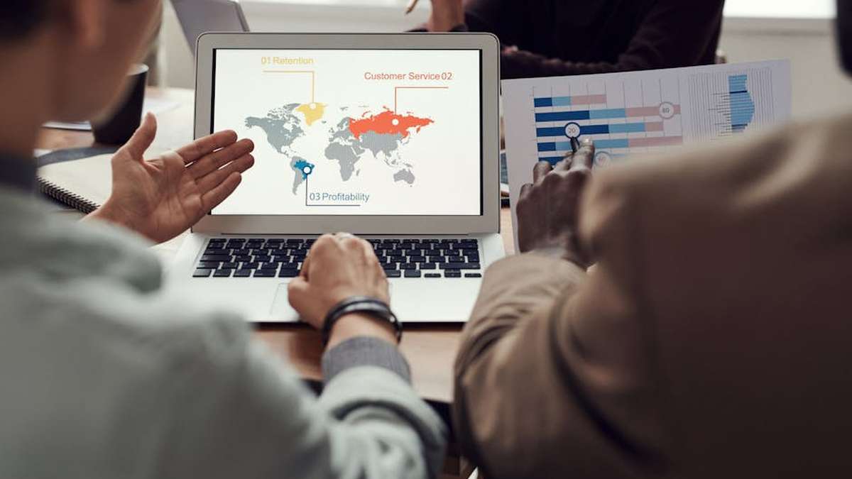 Predictive Analytics for SaaS Churn Reduction: Strategies for USA Customer Retention - Featured Image