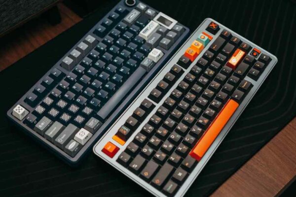 Premium Ergonomic Keyboards for Programmers: Cherry MX vs. Topre Switches - Featured Image