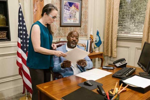 Protecting Your Proprietary Software Algorithm: Trade Secret Strategies for US Tech Entrepreneurs - Featured Image