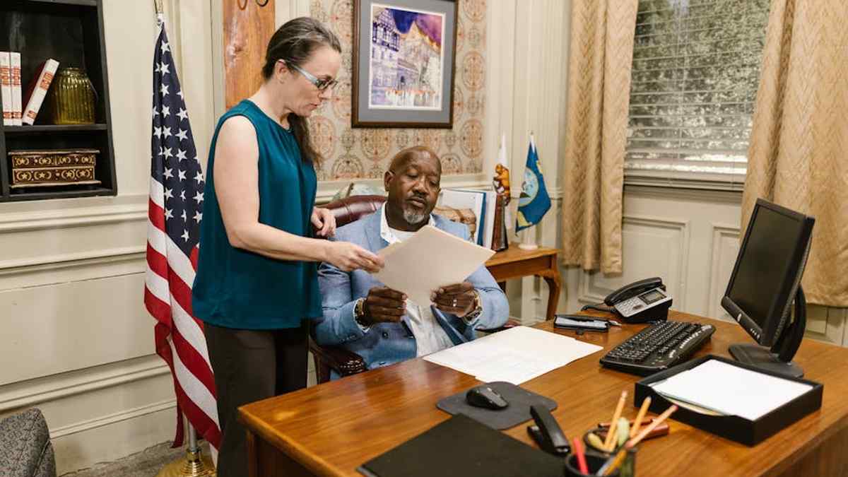 Protecting Your Proprietary Software Algorithm: Trade Secret Strategies for US Tech Entrepreneurs - Featured Image