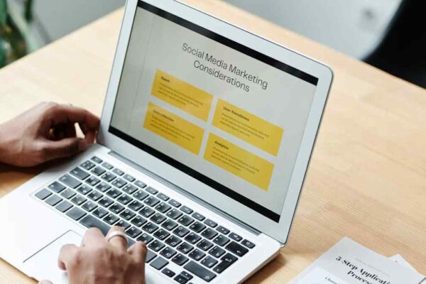 Setting Up an S-Corp for Your US-Based Remote Freelance Business: A Tax Optimization Strategy - Featured Image