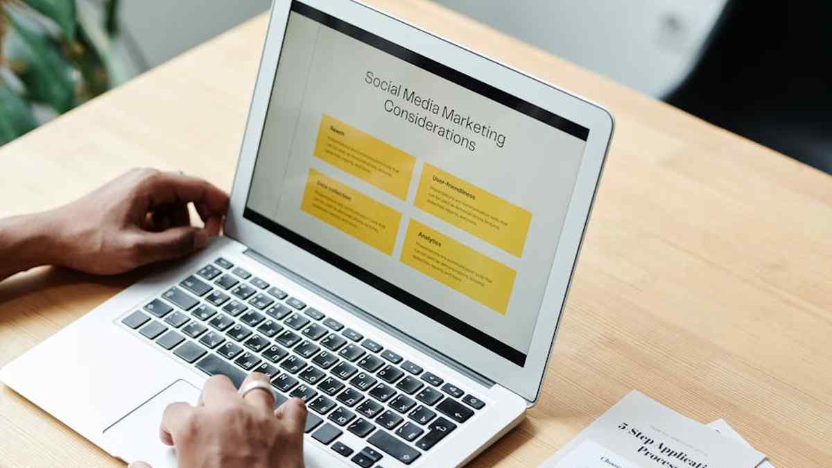 Setting Up an S-Corp for Your US-Based Remote Freelance Business: A Tax Optimization Strategy - Featured Image