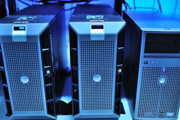 The Pitfalls of Cheap Hosting: Hidden Costs for US Businesses and Performance. - Featured Image