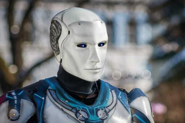 The role of MLOps in scaling machine learning initiatives for US tech companies. - Featured Image