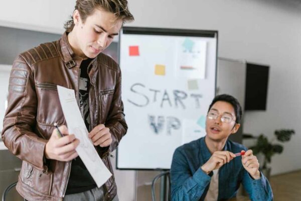 The Role of Strategic Partnerships in Accelerating Market Penetration for New SaaS - Featured Image